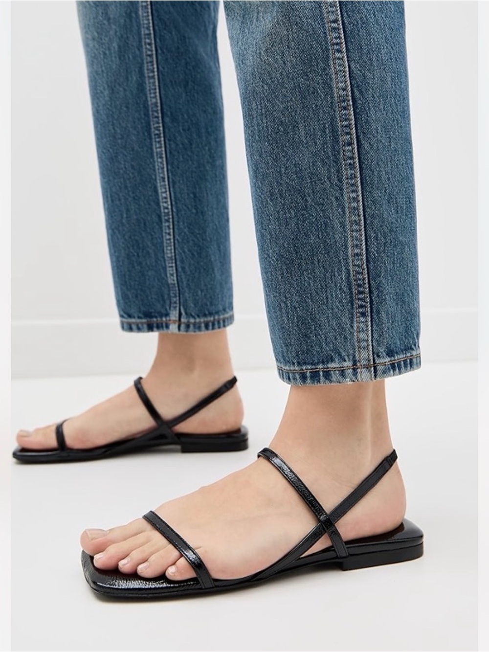 Anime Bing Hilda Flat Sandal